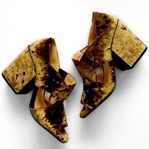 cabi • interlock velvet open toe block heels